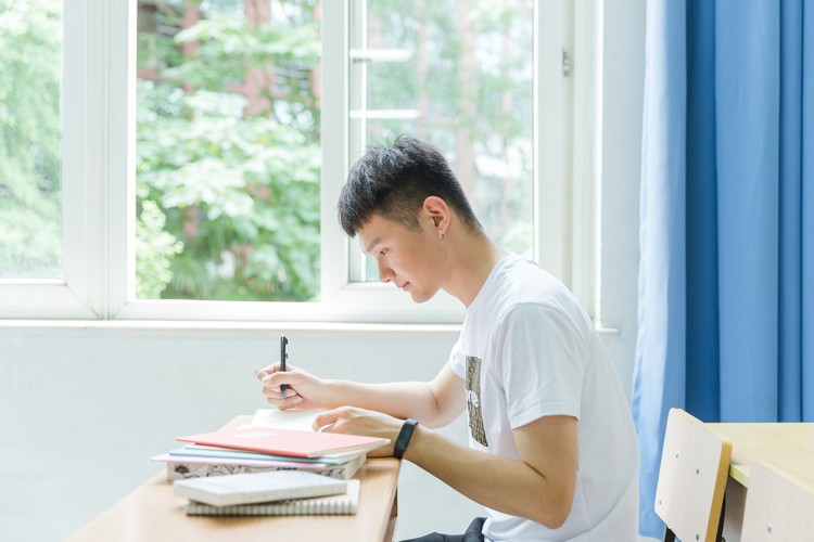 四川四汽车职业学院_四川汽车学院2024欧洲杯正规平台官网